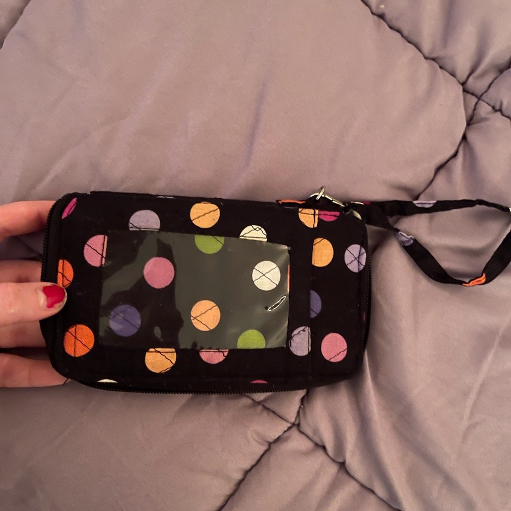 Multi-color bubble wallet